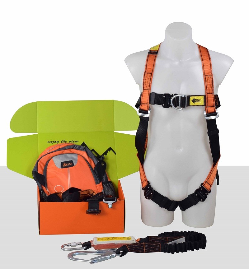 Safety Harness C/W Lanyard & Scaffold Hook Kit Bag